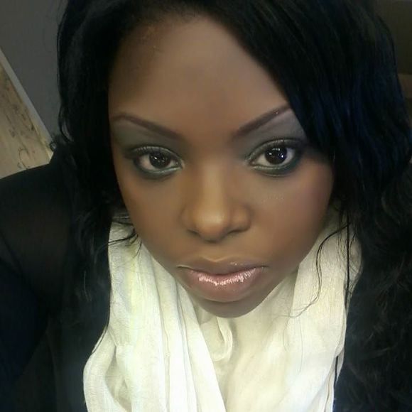 Meet your Posher, Jessica - Picture 1 of 1