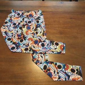 Onzie Long Sugar Skull Legging