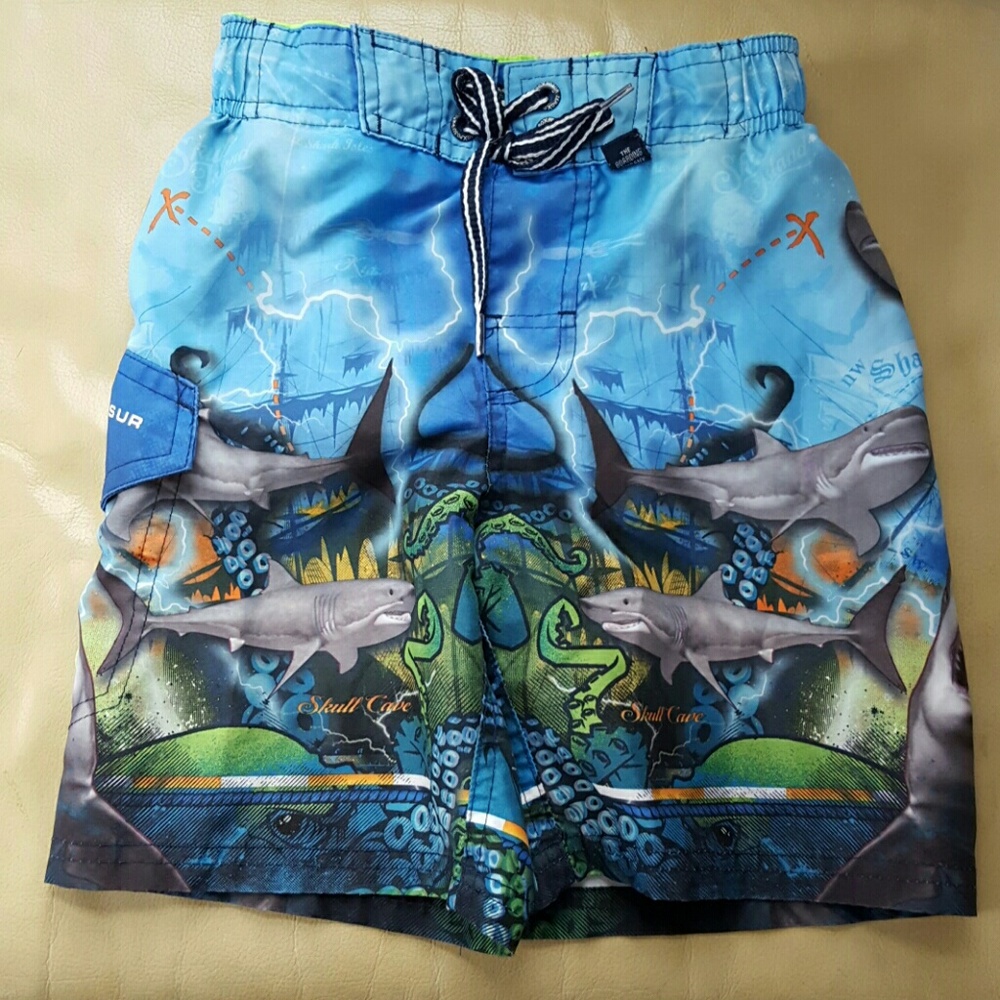 Boys sharkprint Bathing Suit Size(4)