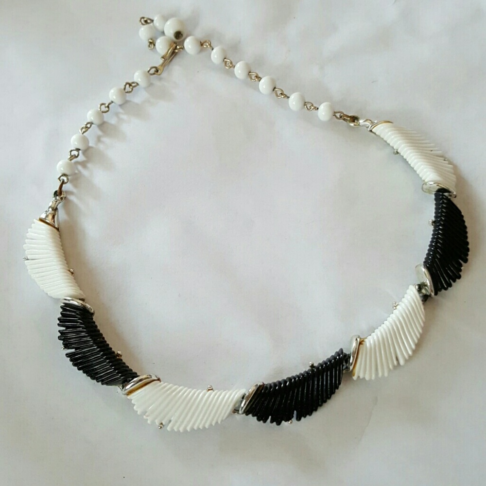BSK costume jewelry necklace collectable