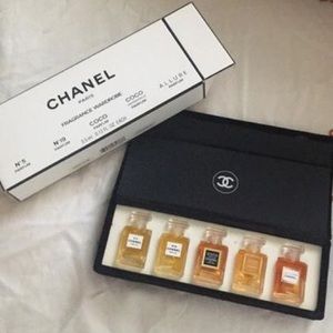 Chanel Fragrance Wardrobe
