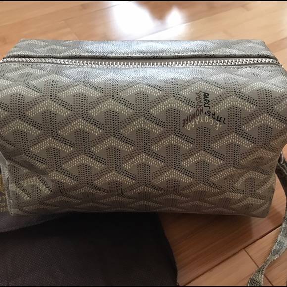 goyard makeup bag