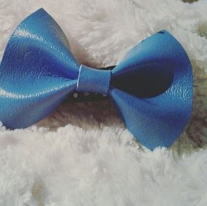 Marine Bow w/ polka dot band