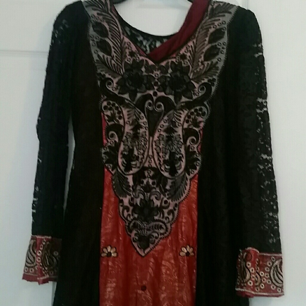 Pakistani/Indian dress
