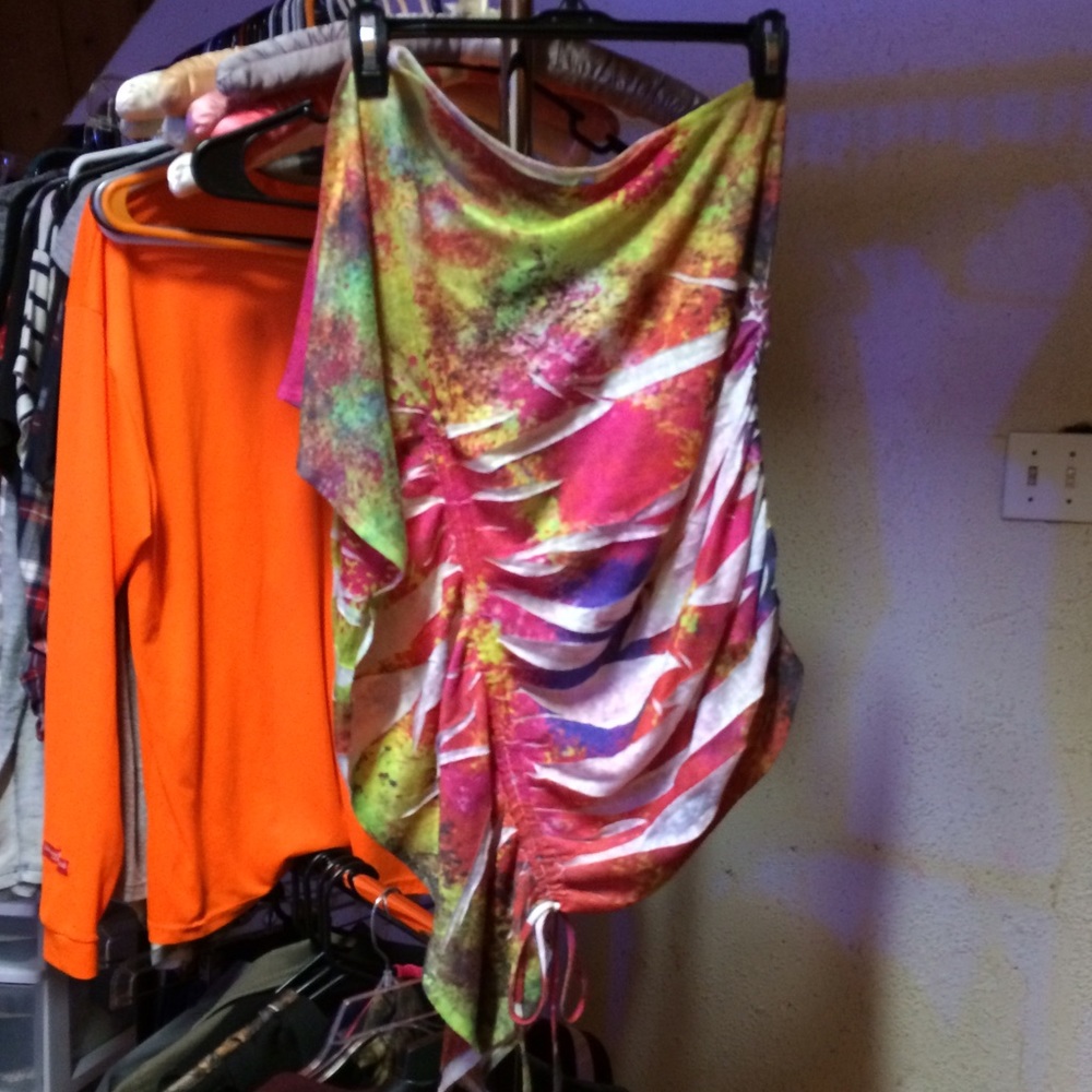 Cefian Usa one shoulder top