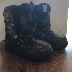 Boys Camo Winter Boots