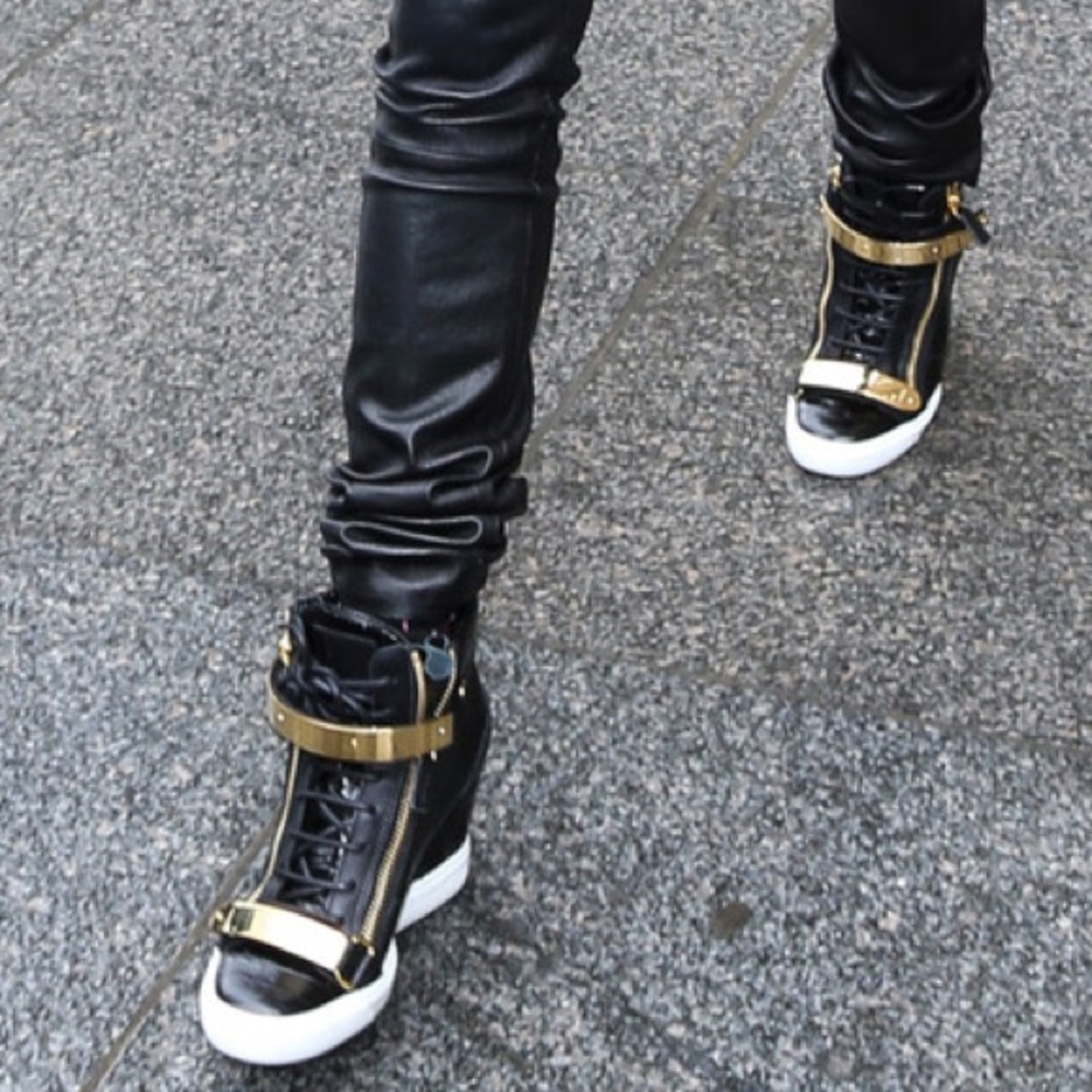 ‼️SOLD‼️ Giuseppe zanotti high top wedge sneaker - Picture 6 of 8