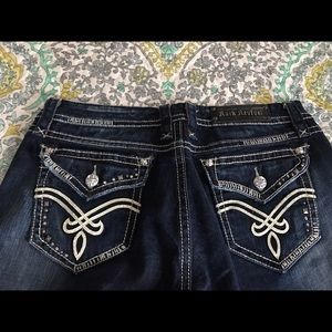 Rock Revival Elaina Jeans