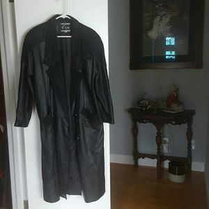 HOST PICK 👌😊Gorgeous vintage Leather Coat...