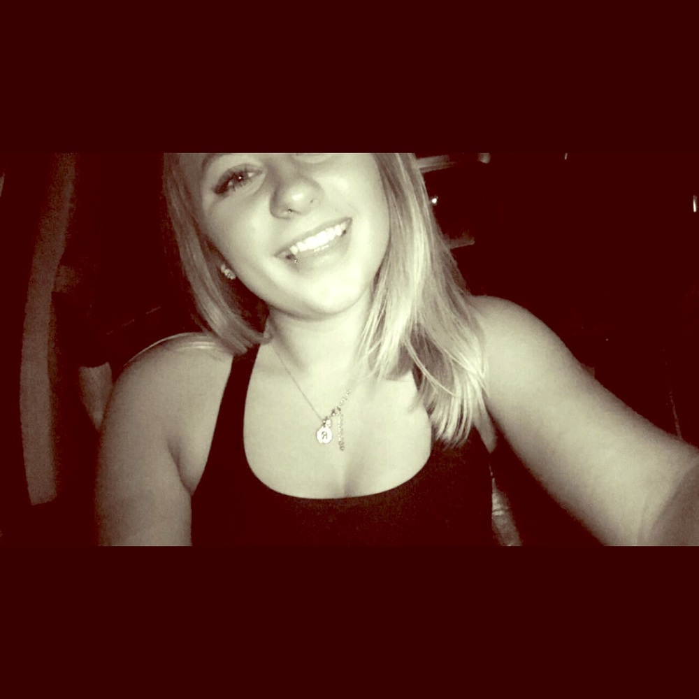 Meet your Posher, Raven