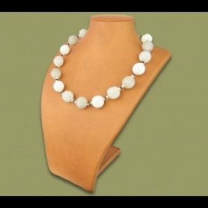 Bobble beaded necklace