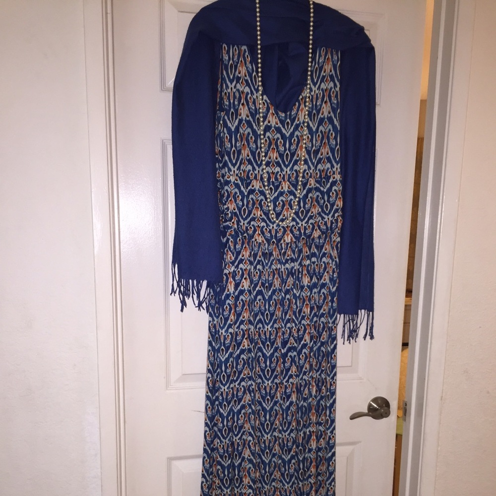 Sleeveless Maxi Dress