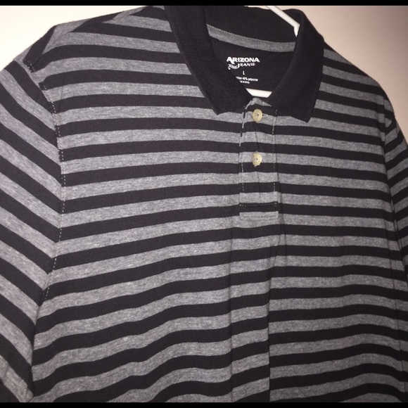 Short sleeve collared shirt. Brand new! Size Large - Picture 2 of 3