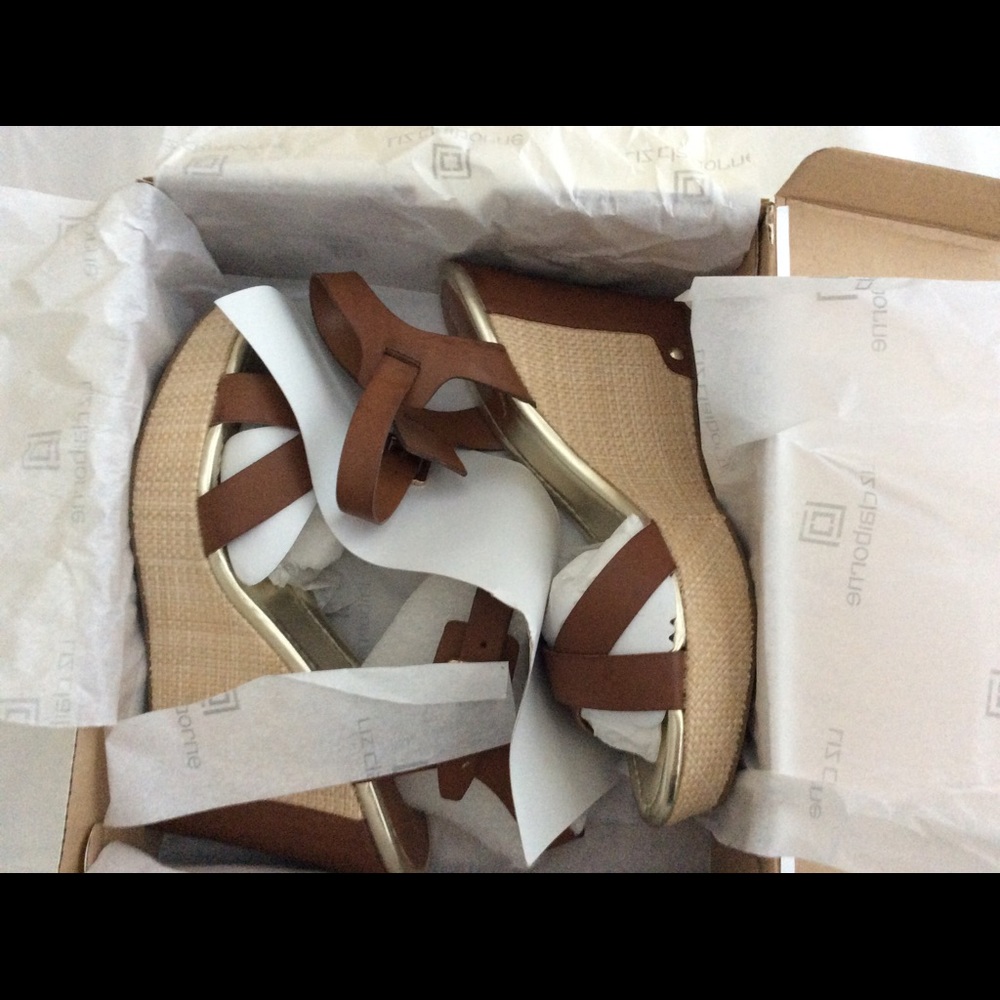 Liz Claiborne Shoes NIB SOLD SOLD SOLD