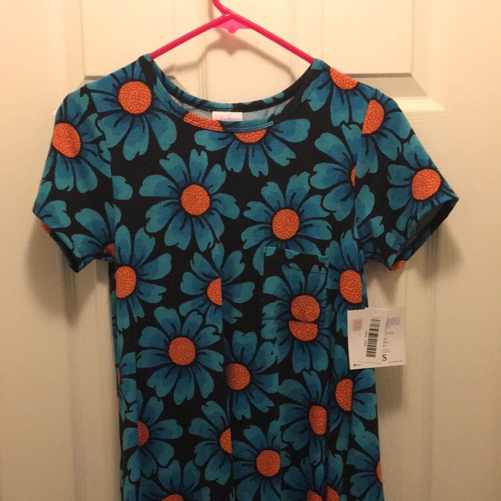 Floral LuLaRoe Carly NWT!