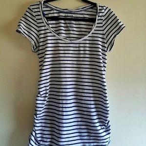 Old Navy striped maternity tee