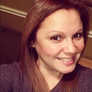 Meet your Posher, Veronica