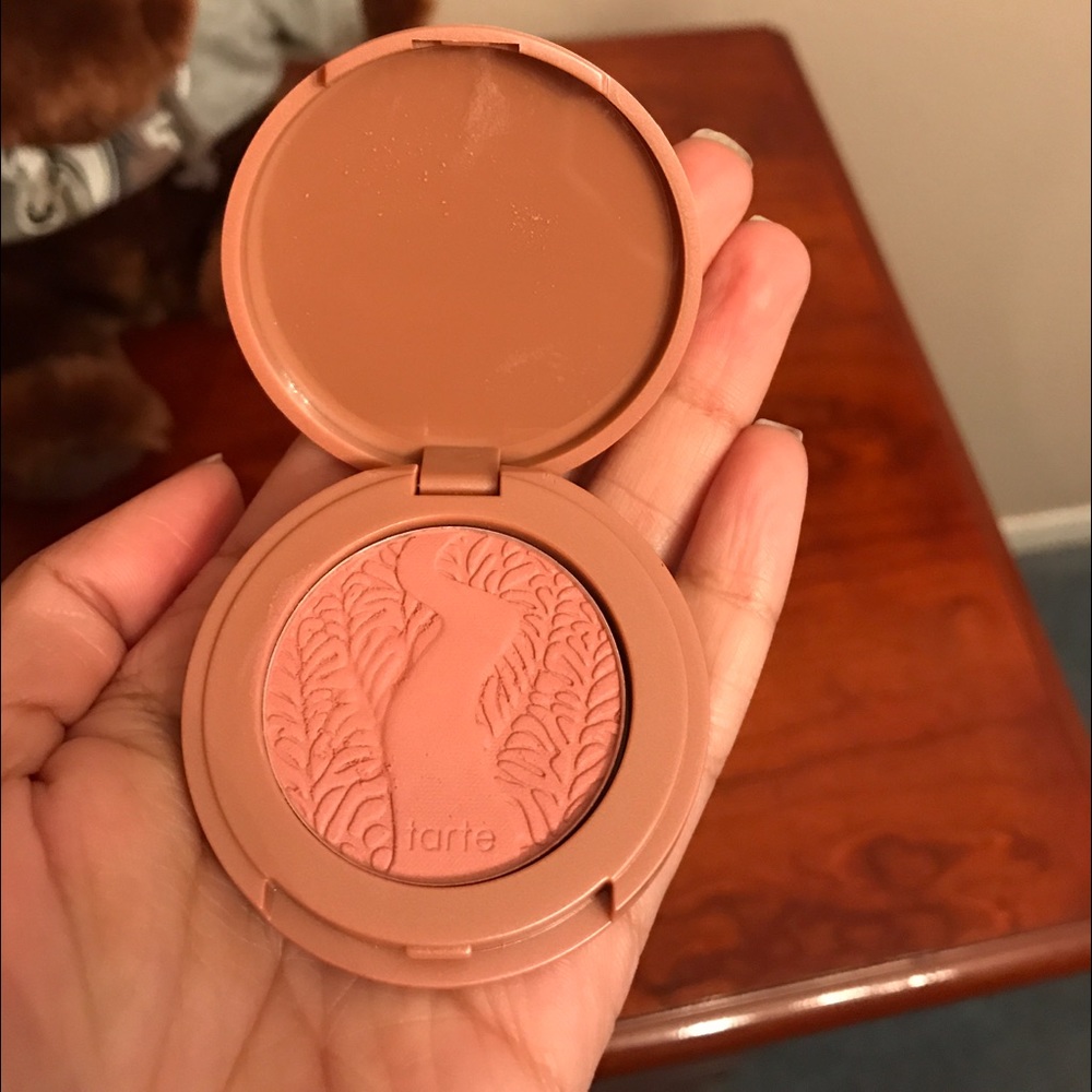 blush by tarte