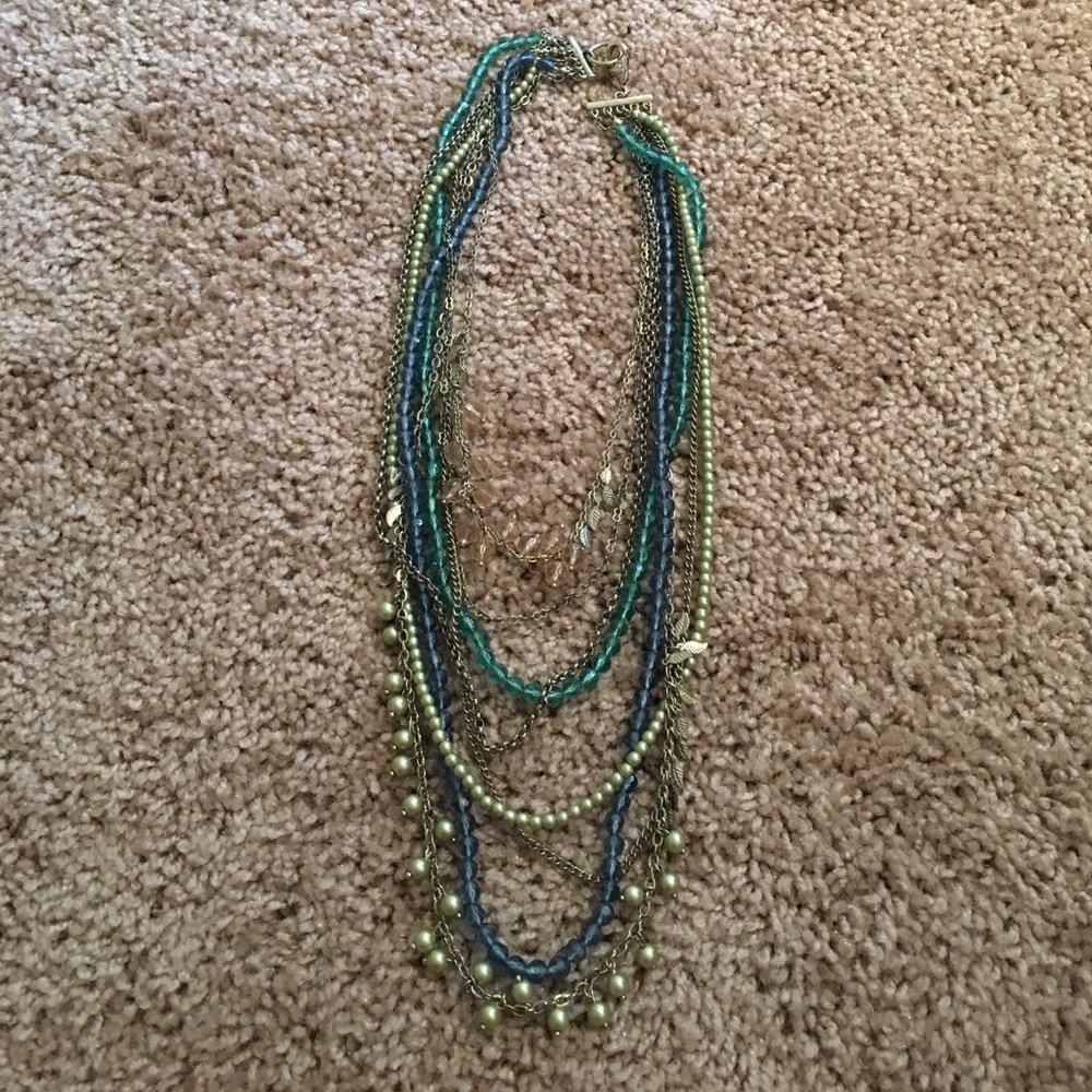 Multi-length statement necklace