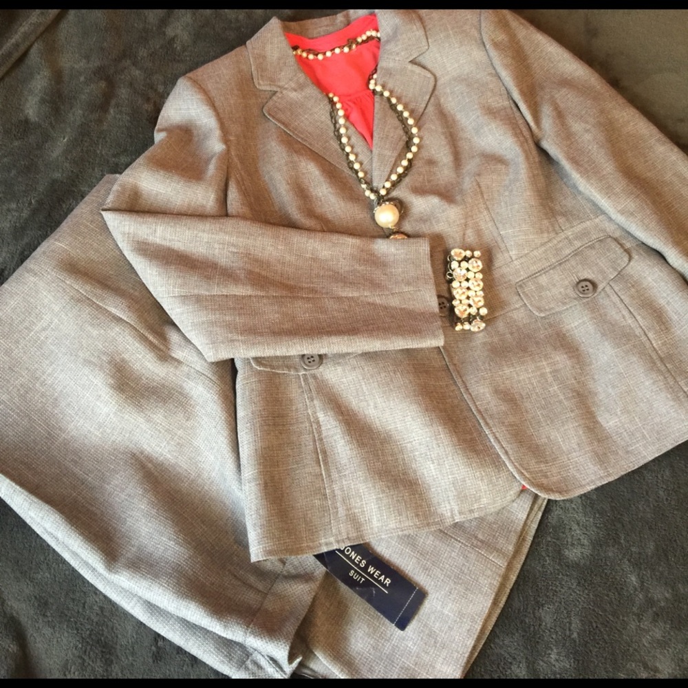 Joneswear 2pc suit-pants & Jacket