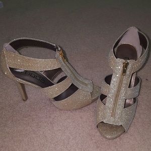 Prom heels