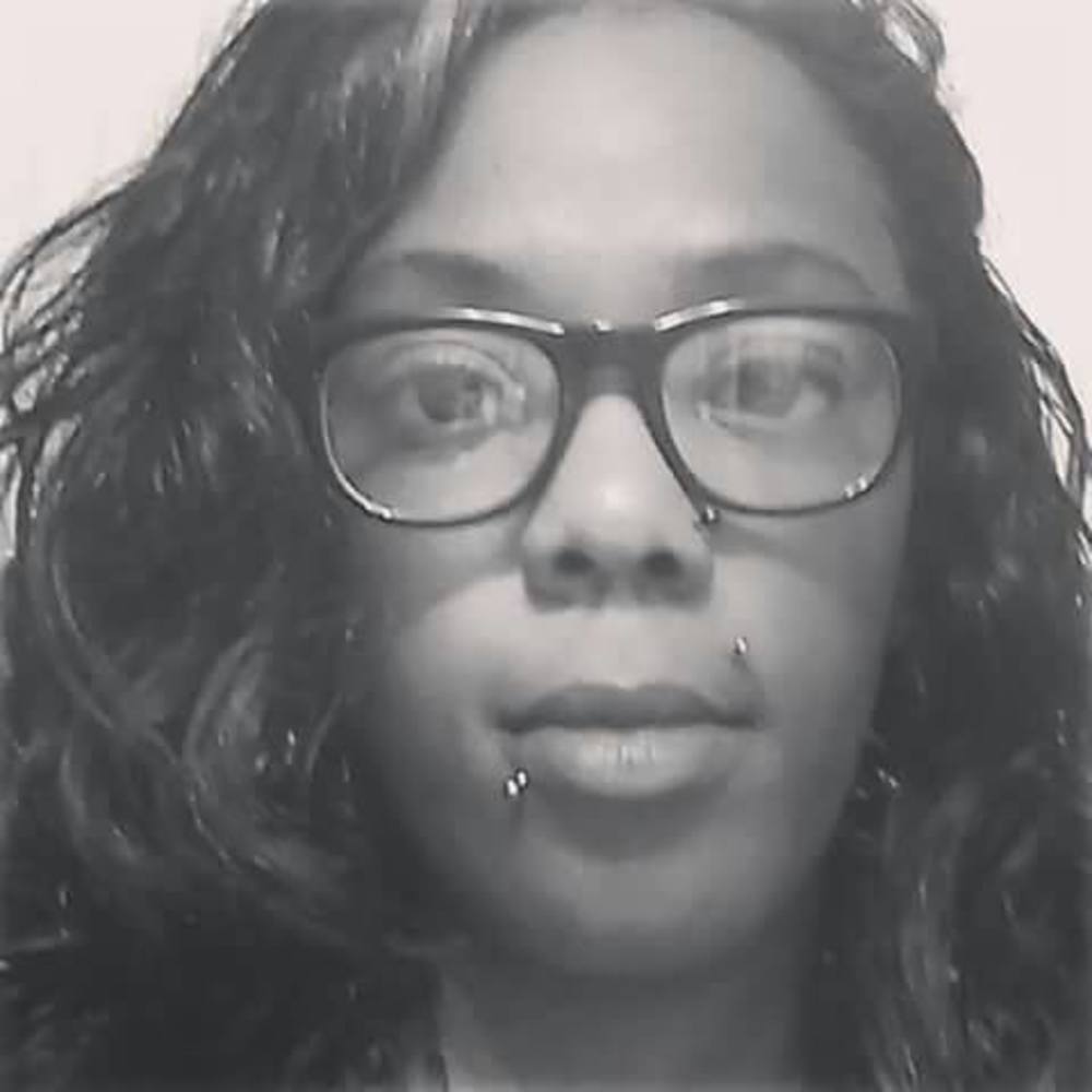 Meet your Posher, Janay