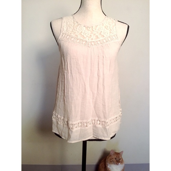 Rue21 Tops - 🎉NameYourPrice🎉 Rue 21 Flowy Tank Top