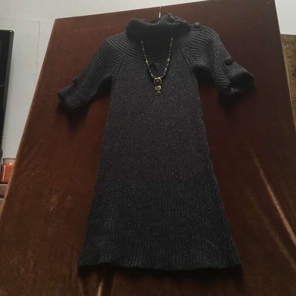 Beautiful sweater dress - Picture 2 of 4