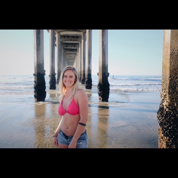 Meet your Posher, Erika - Picture 1 of 1