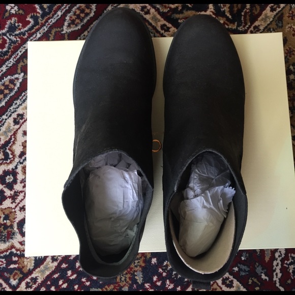NEW Franco Sarto Black Ankle Booties - Picture 6 of 6
