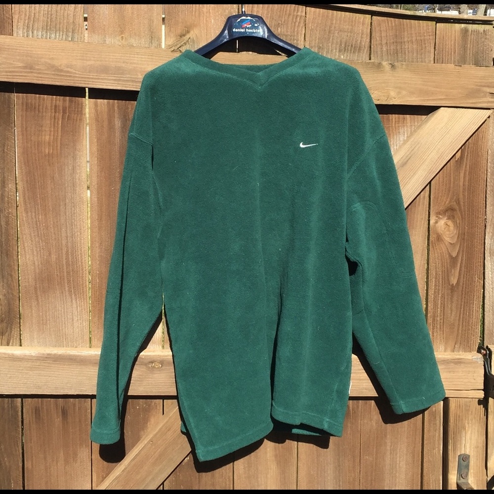 Nike fleece v neck