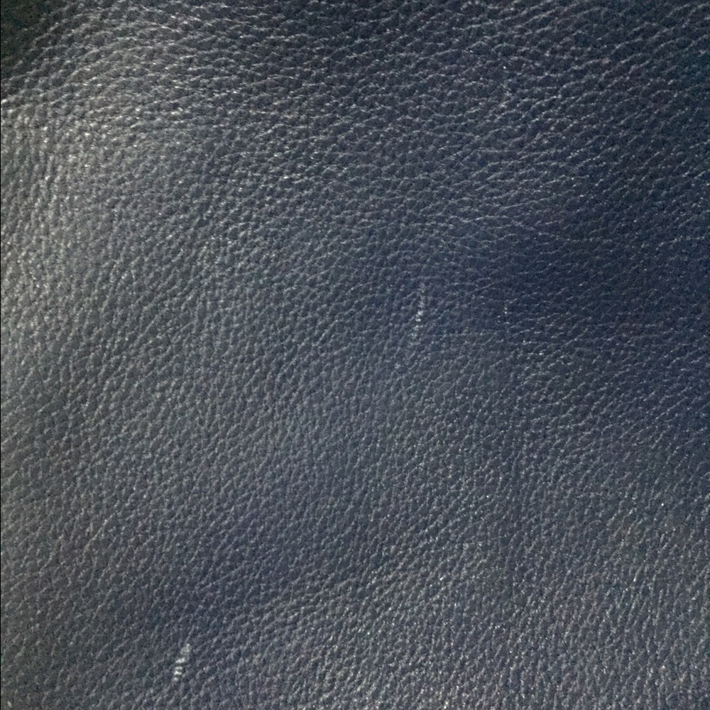 Navy blue Authentic  Michael Kors purse - Picture 4 of 4