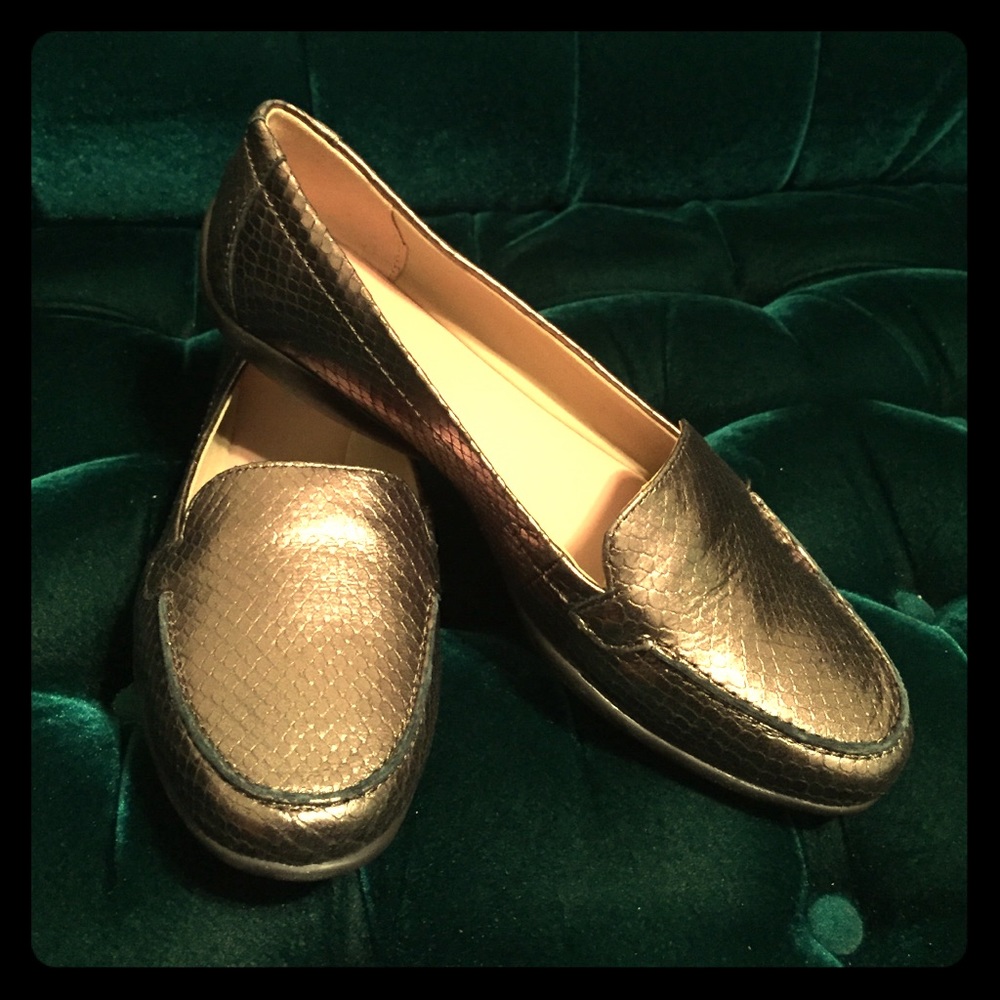 Donation💥Easy Spirit e360 Jeyden Bronze Flats!