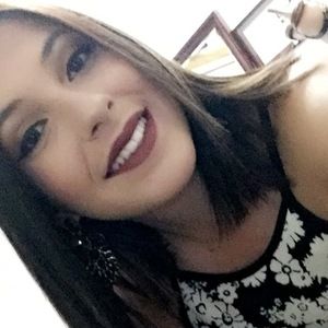 Meet your Posher, Yesica