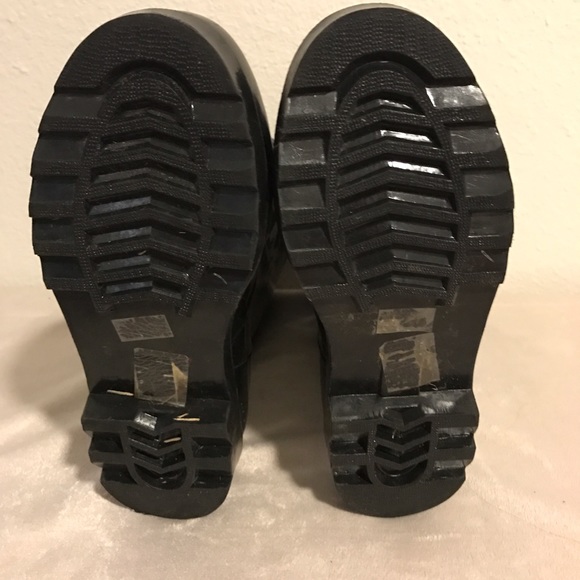 Michael Kors Rain Boots - Picture 3 of 4