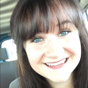Meet your Posher, Bri