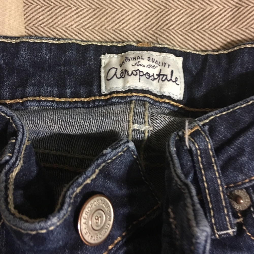 Jeans - Picture 2 of 3