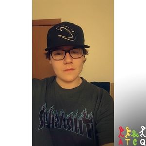 Meet your Posher, Donovin