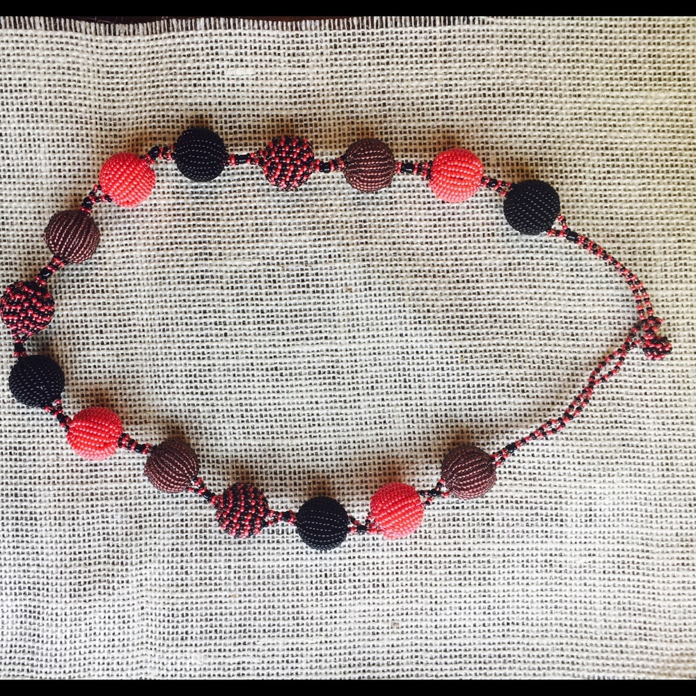 Bobble beaded necklace
