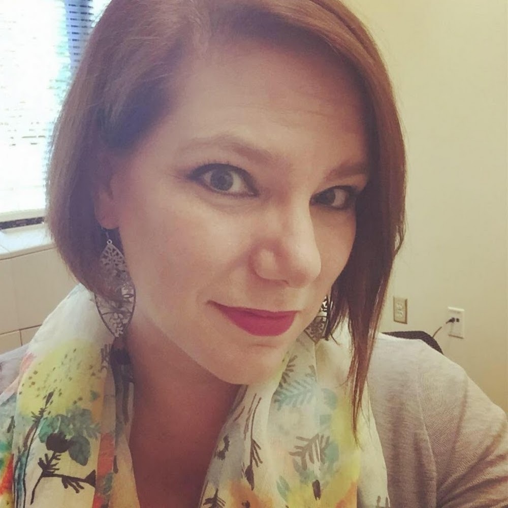 Meet your Posher, Rowena
