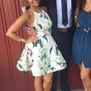 Lulu's fit and flare flora halter dress!