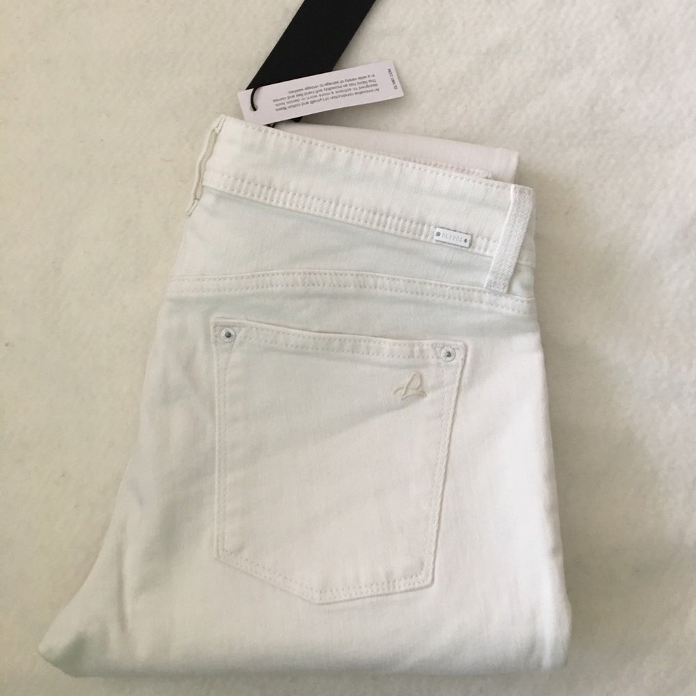 NWT DL1961 Emma denim skinny jean/denim legging.