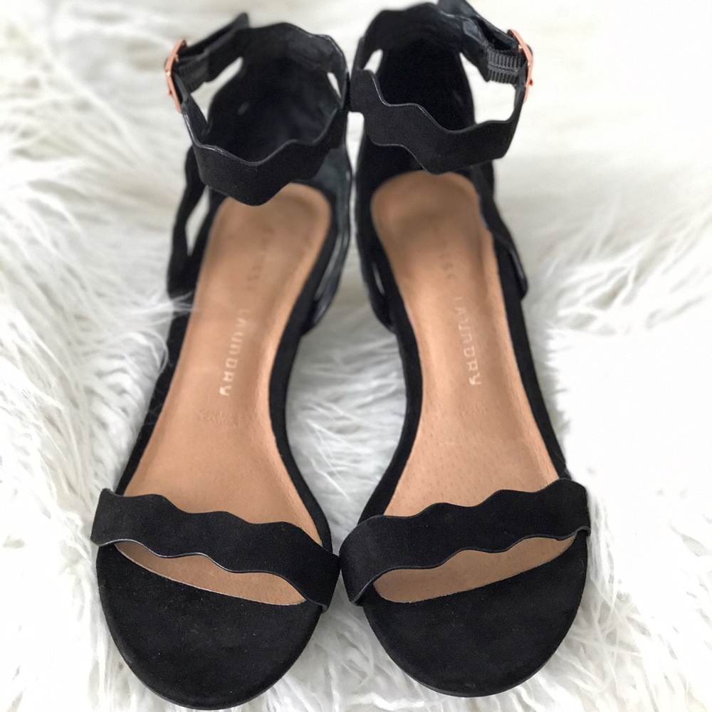 Chinese Laundry Black Sandals