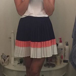 Pleated color block skirt