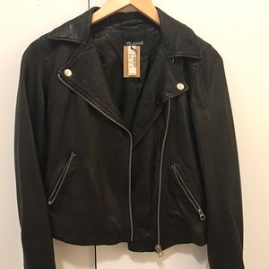 Madewell washed leather motorcycle jacket