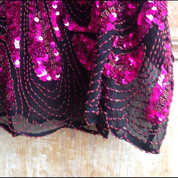 Pink/Black Hand Beaded Top Size Medium - Picture 4 of 6