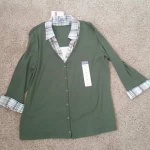 Green layered look top