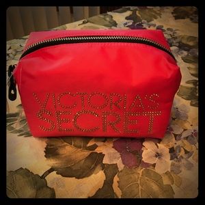 BNWT VICTORIA'S SECRET COSMETIC BAG