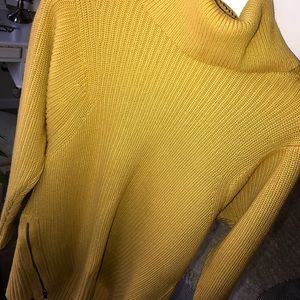 Banana republic turtle neck.