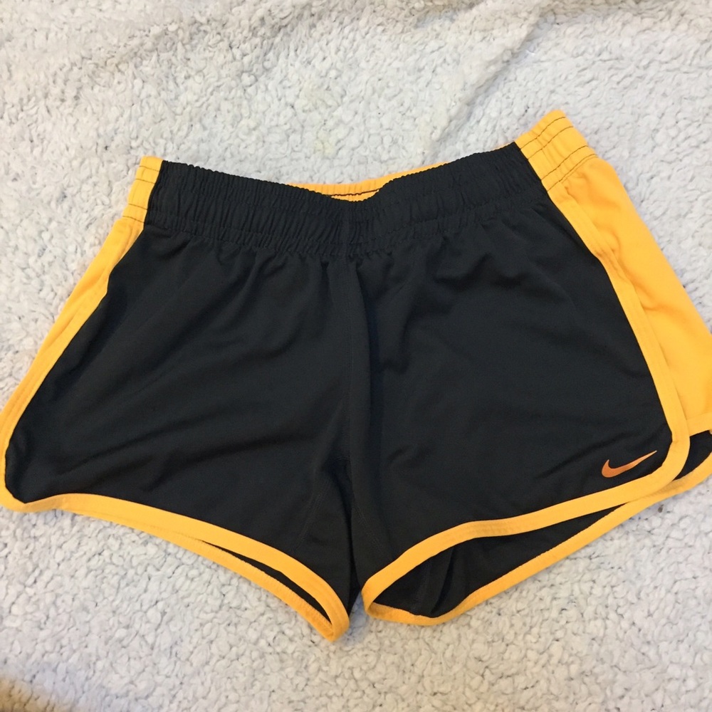 Nike charcoal/orange Dri-fit 💦🚫 shorts